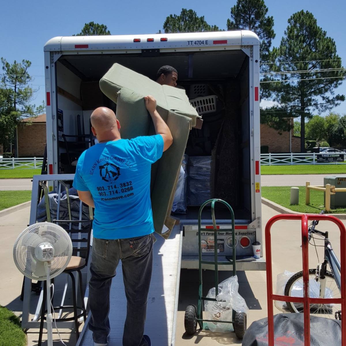 Trusted Piano Movers in Hideaway